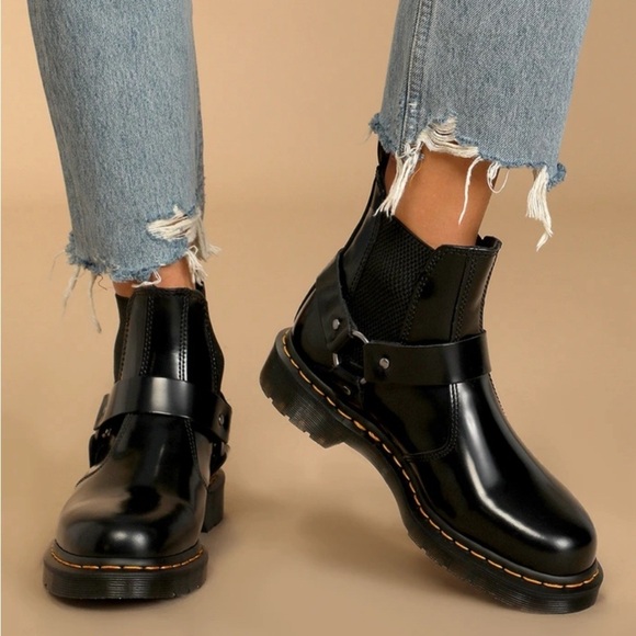 NWT Dr. Martens Wincox Leather Chelsea Boot Polished Black US 5 Ladies NWT - Picture 1 of 16